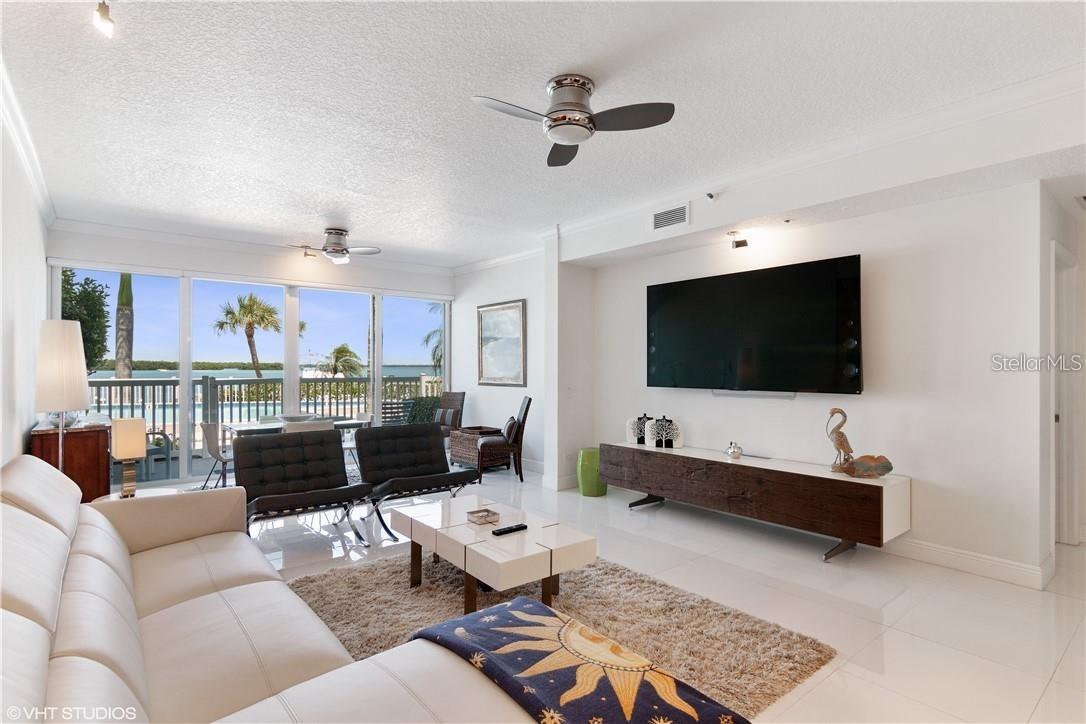 615 DREAM ISLAND ROAD 107