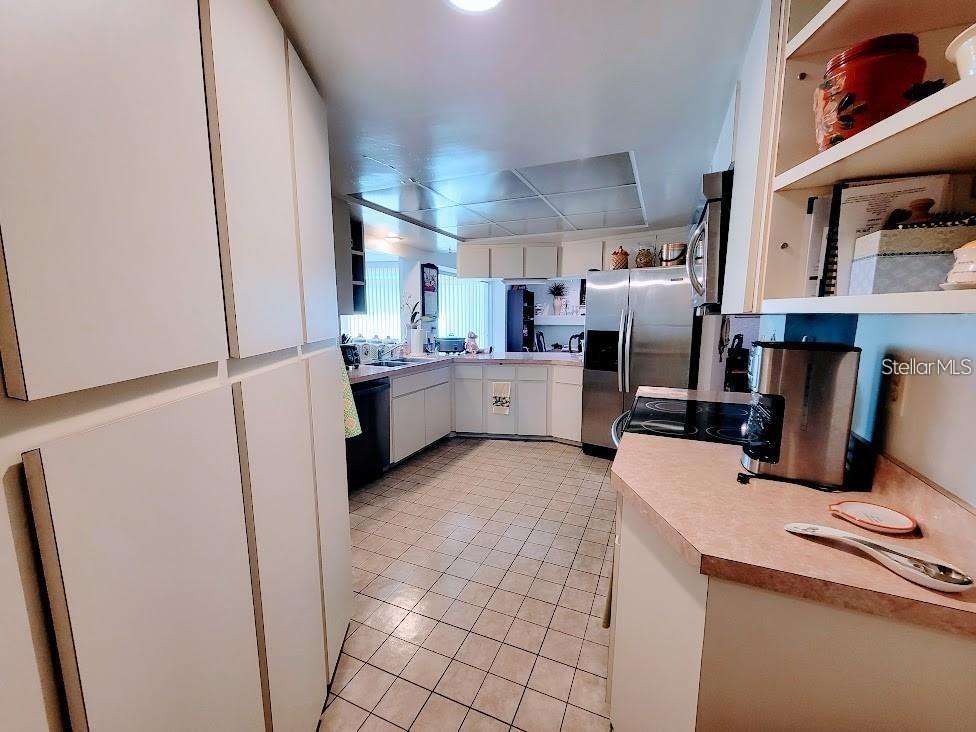 BELLEVUE ESTATES 4TH ADD - Residential Lease