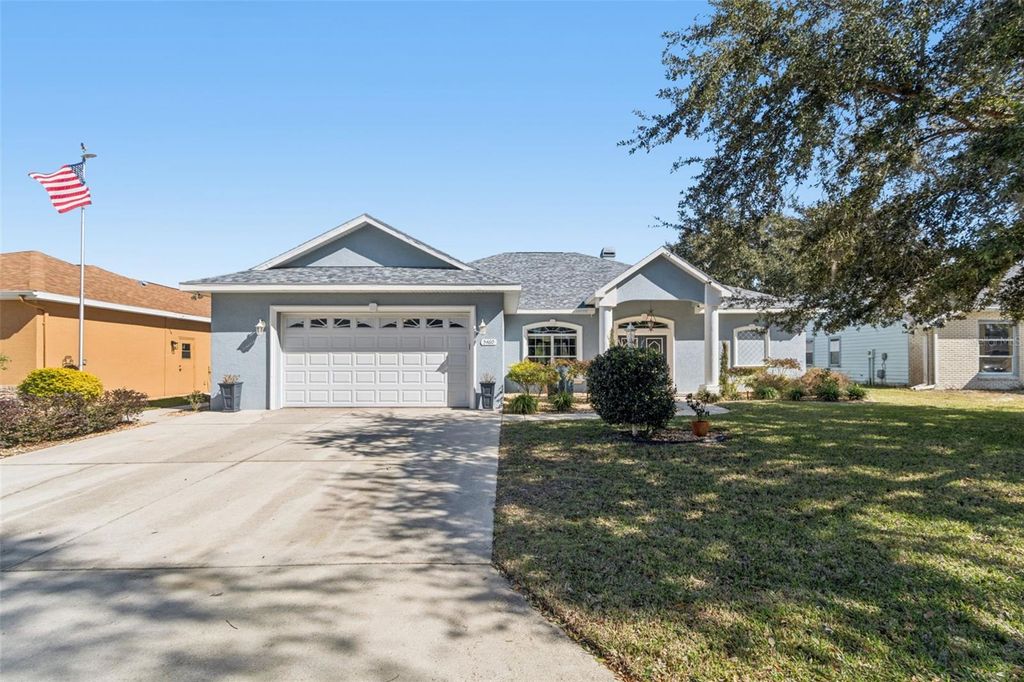 Photo of 5460 Chestnut Ridge Road, Dade City, FL 33523 (MLS # TB8467390)