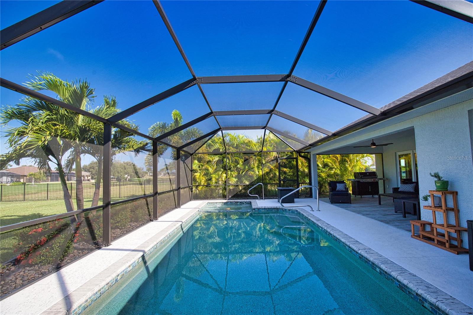 ROTONDA WEST WHITE MARSH - Residential