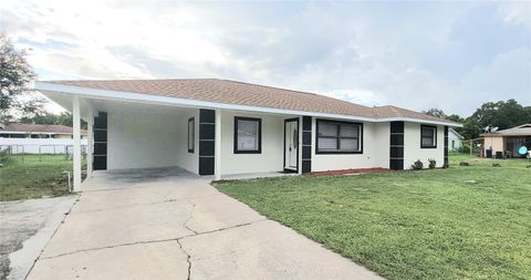 Photo of 2804 4th Street E, Bradenton, FL 34208 (MLS # A4682112)