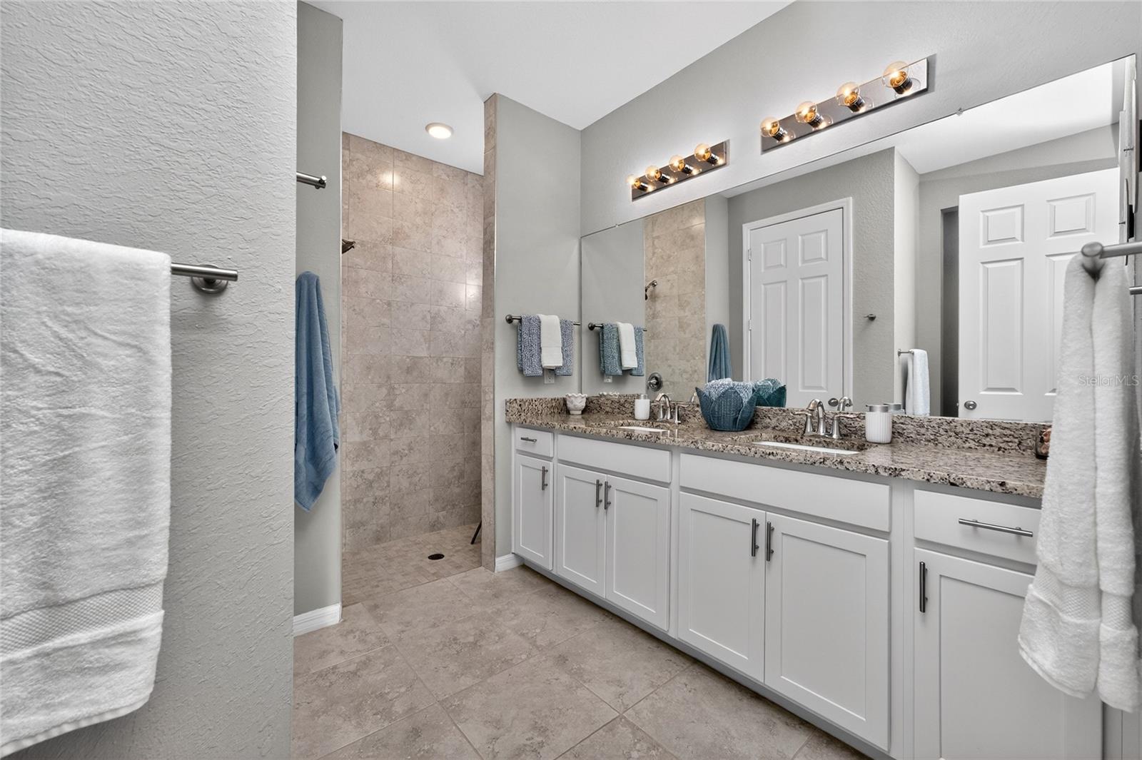 PUNTA GORDA ISLES SEC 20 - Residential