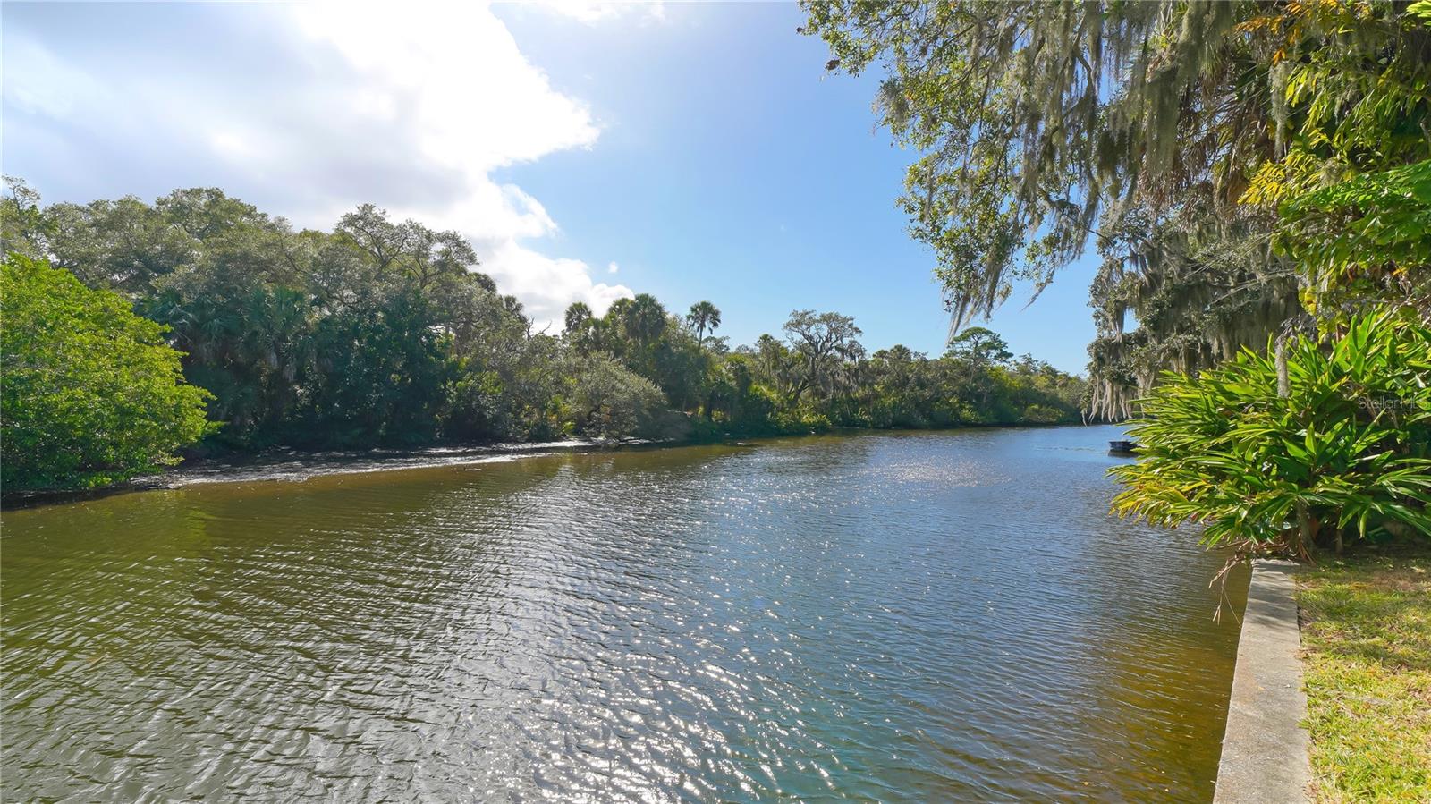 SOUTH GATE - Residential Lease