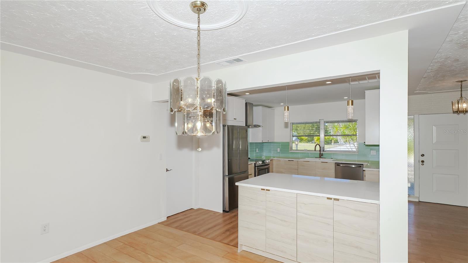 SOUTH GATE - Residential Lease