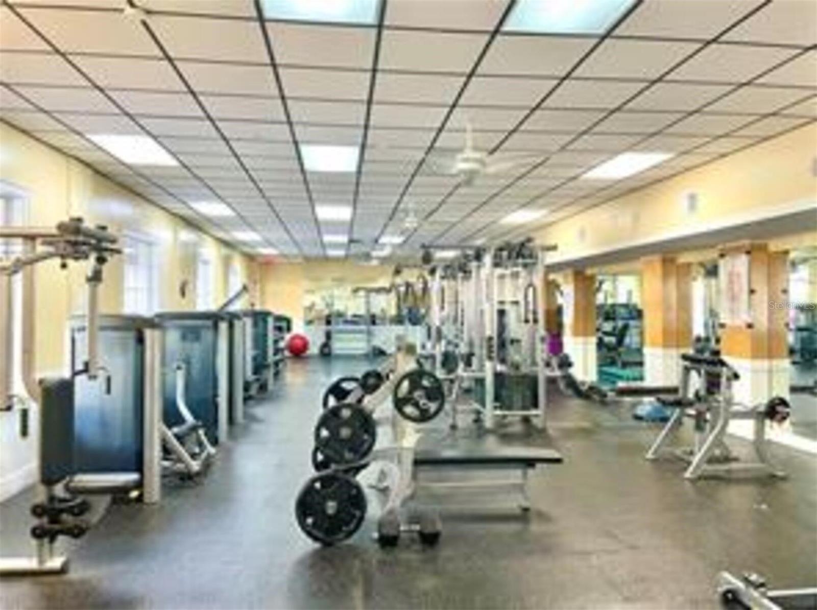 HAMPTONS/METROWEST - Residential