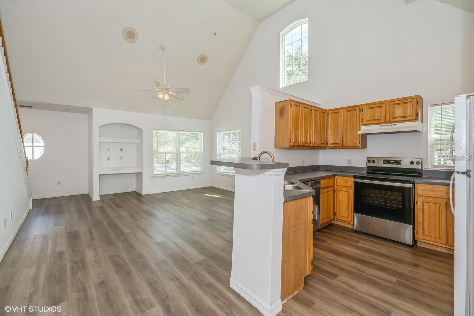 HAMPTONS/METROWEST - Residential