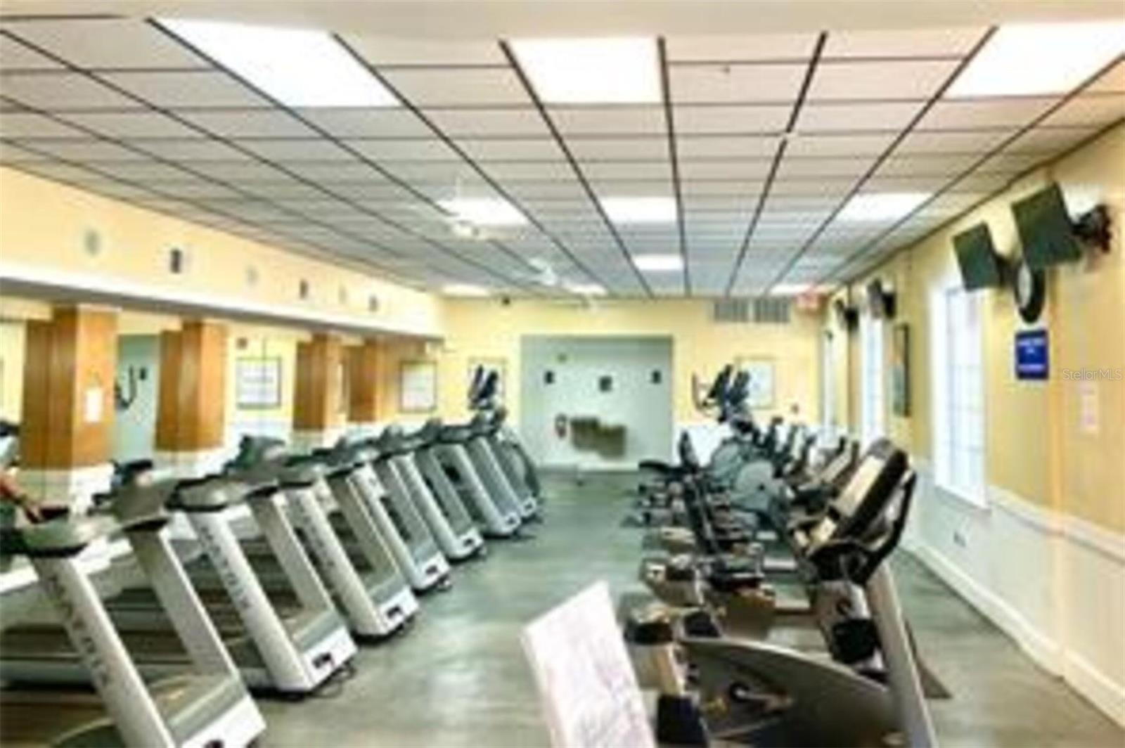 HAMPTONS/METROWEST - Residential