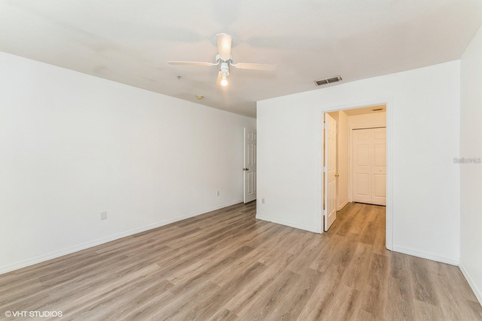 HAMPTONS/METROWEST - Residential