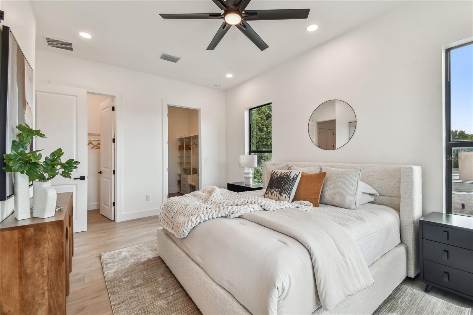 GANDY GARDENS 1 - Residential