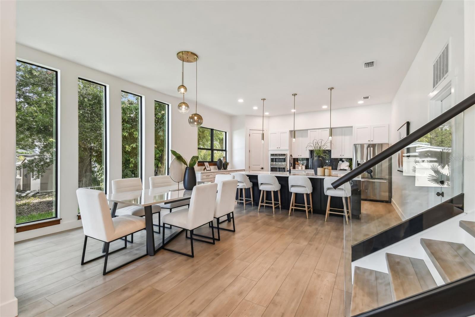 GANDY GARDENS 1 - Residential