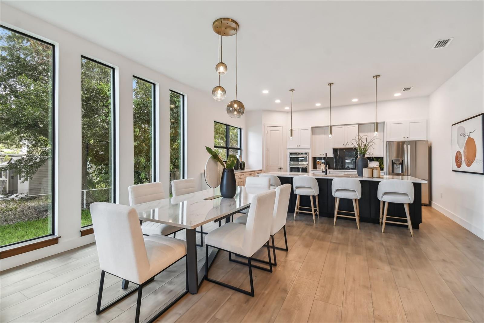 GANDY GARDENS 1 - Residential