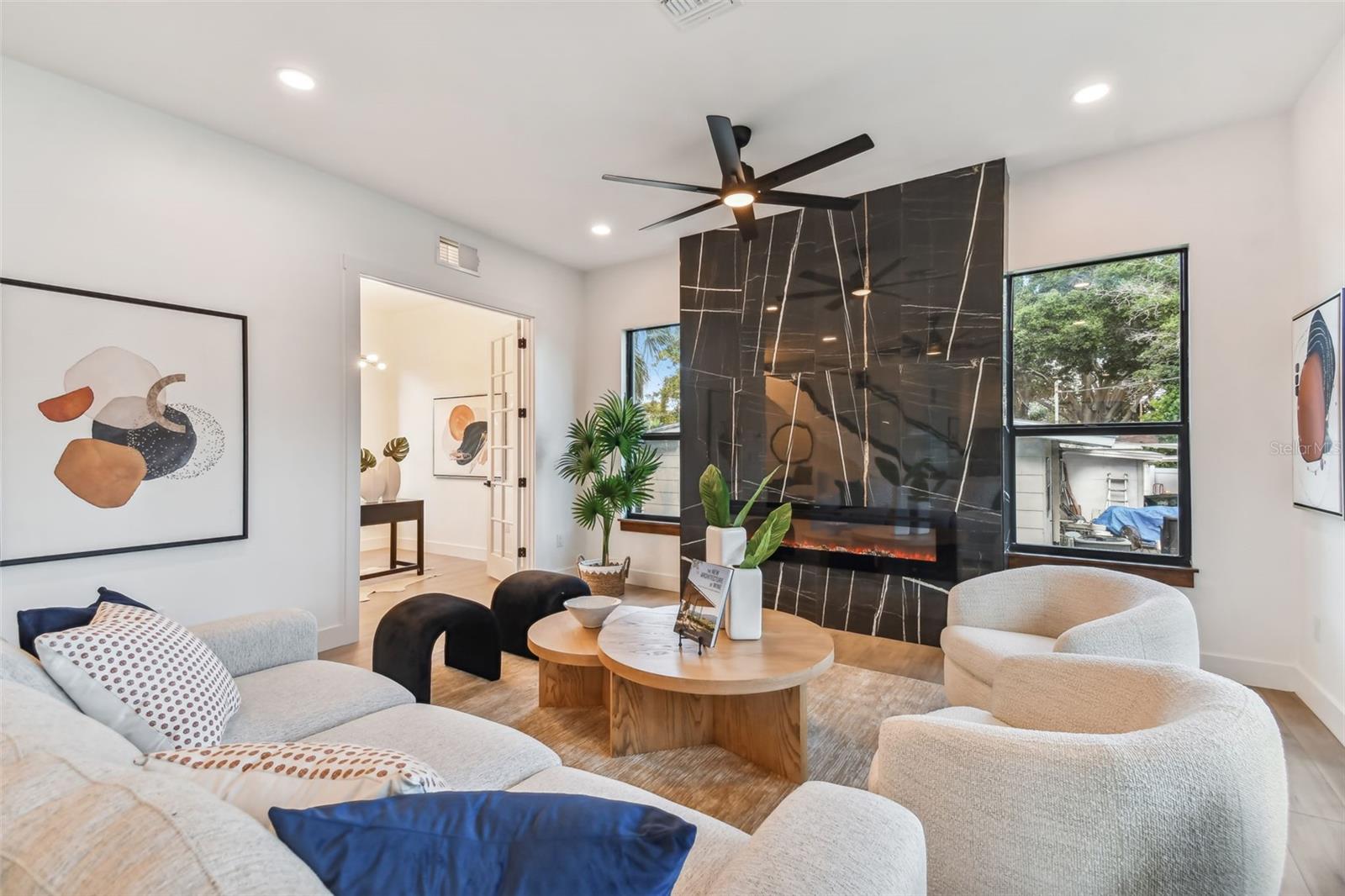 GANDY GARDENS 1 - Residential