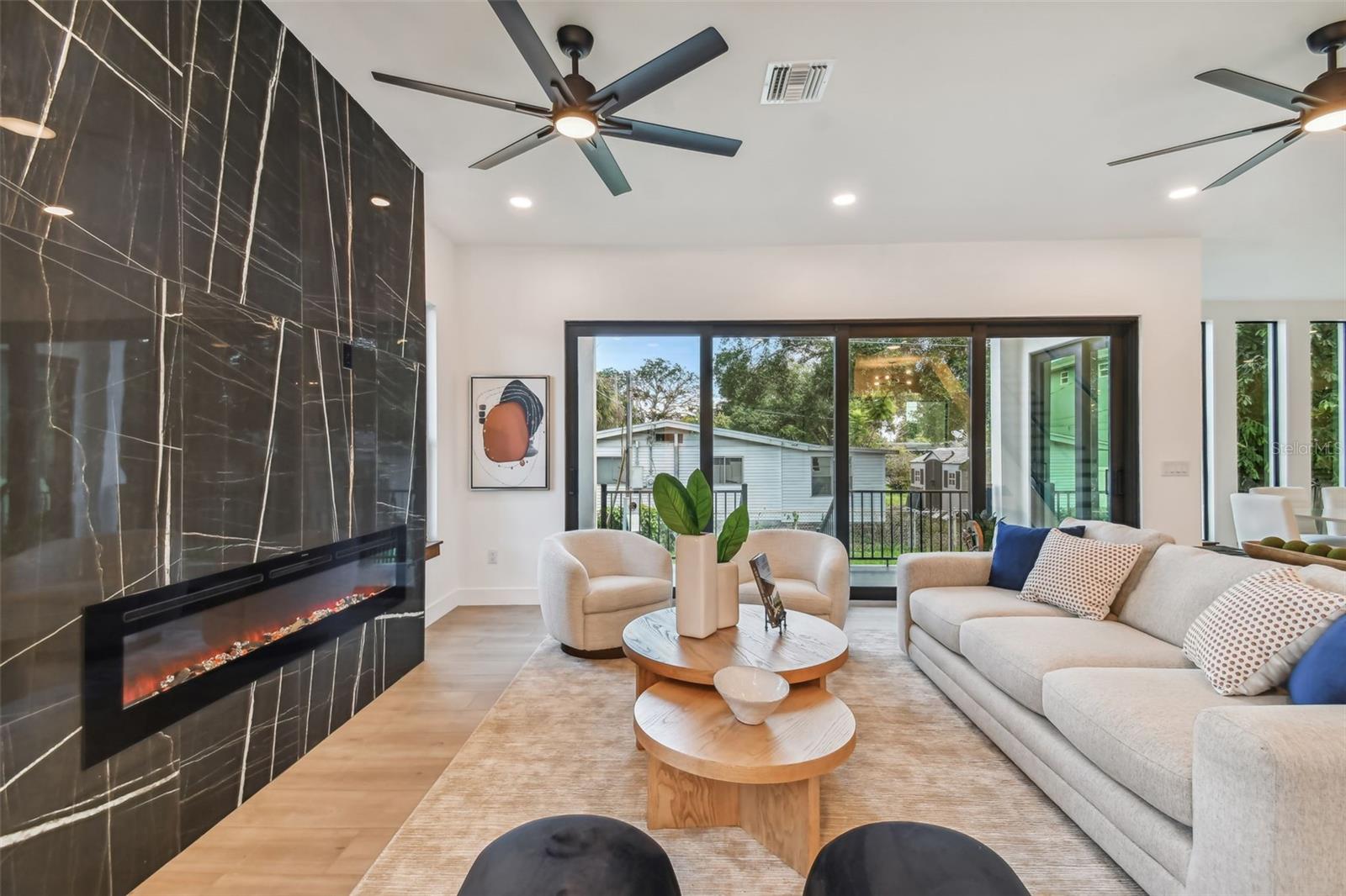 GANDY GARDENS 1 - Residential