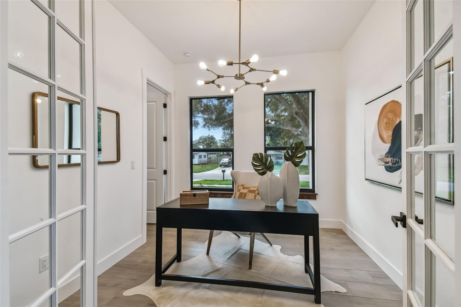 GANDY GARDENS 1 - Residential