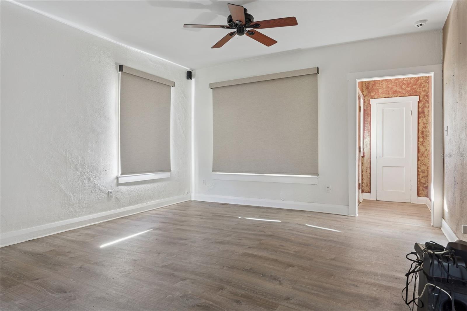 OLDSMAR FARM - Residential