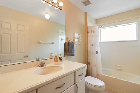 Tiny photo for 20846 Queen Alexandra Drive, Leesburg, FL 34748 (MLS # G5110495)