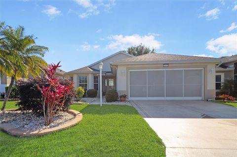 Photo of 20846 Queen Alexandra Drive, Leesburg, FL 34748 (MLS # G5110495)