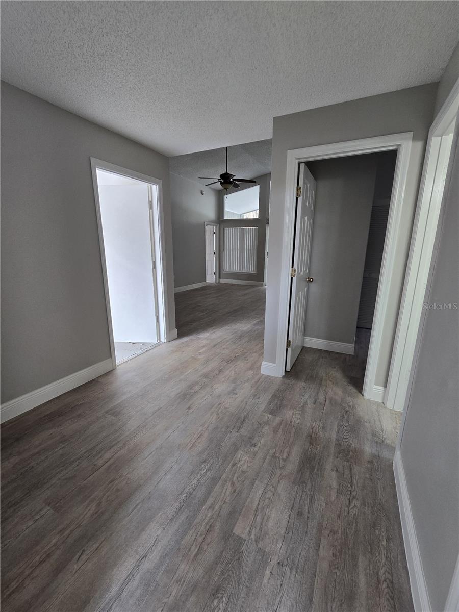QUAIL HOLLOW PH 1 - Residential Lease