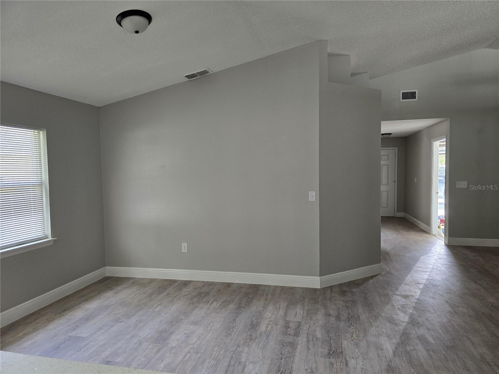 QUAIL HOLLOW PH 1 - Residential Lease
