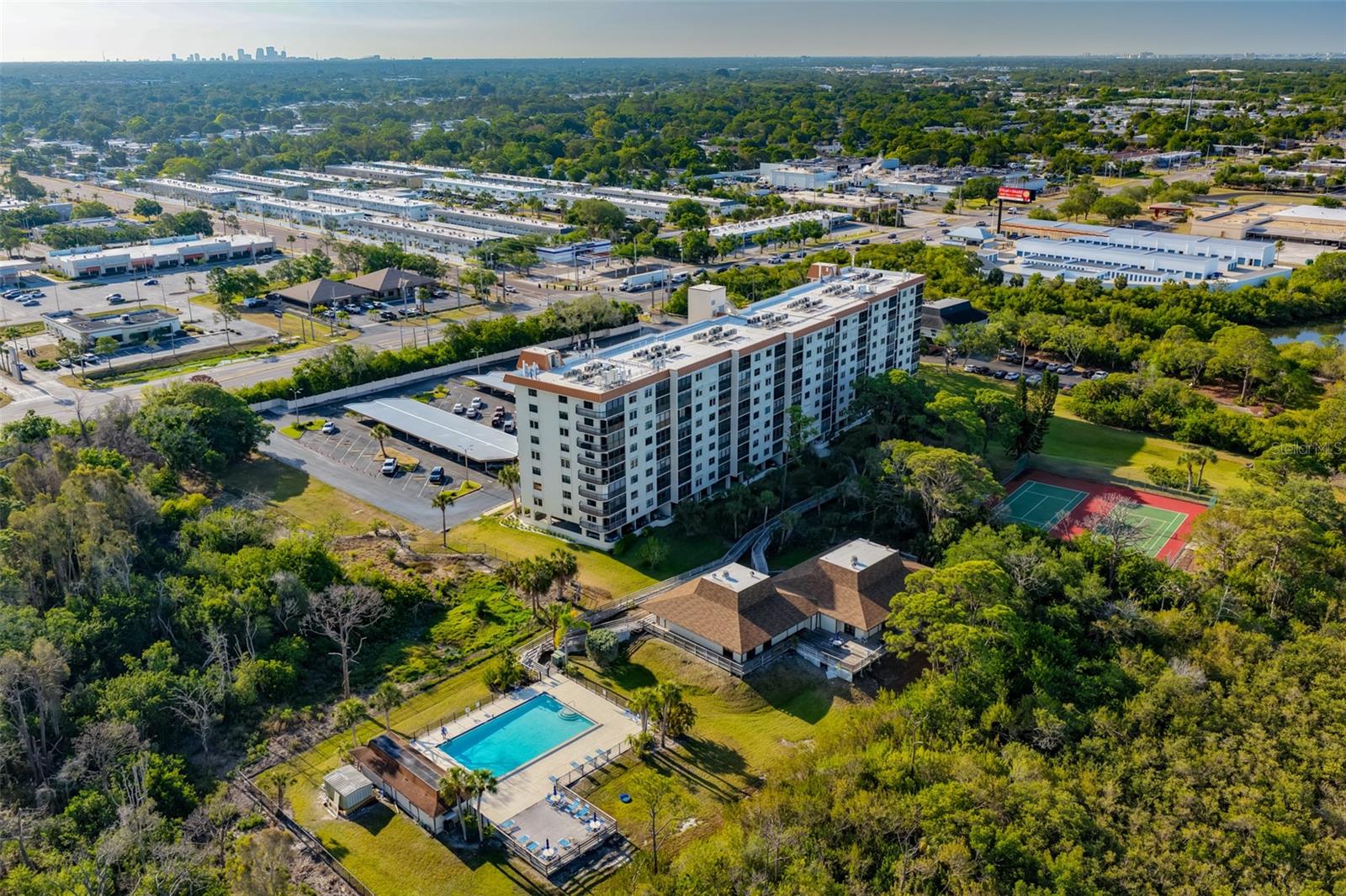 ISLAND VIEW SOUTH CONDO - Residential