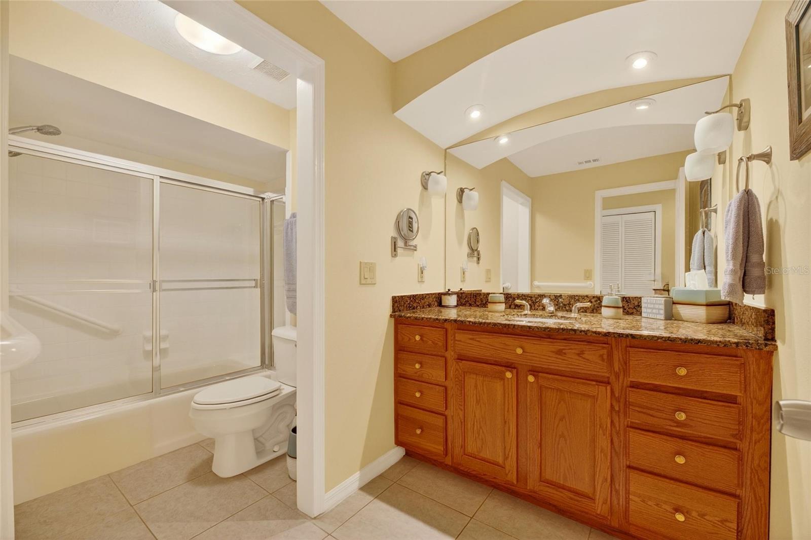 COBIA CAY - Residential