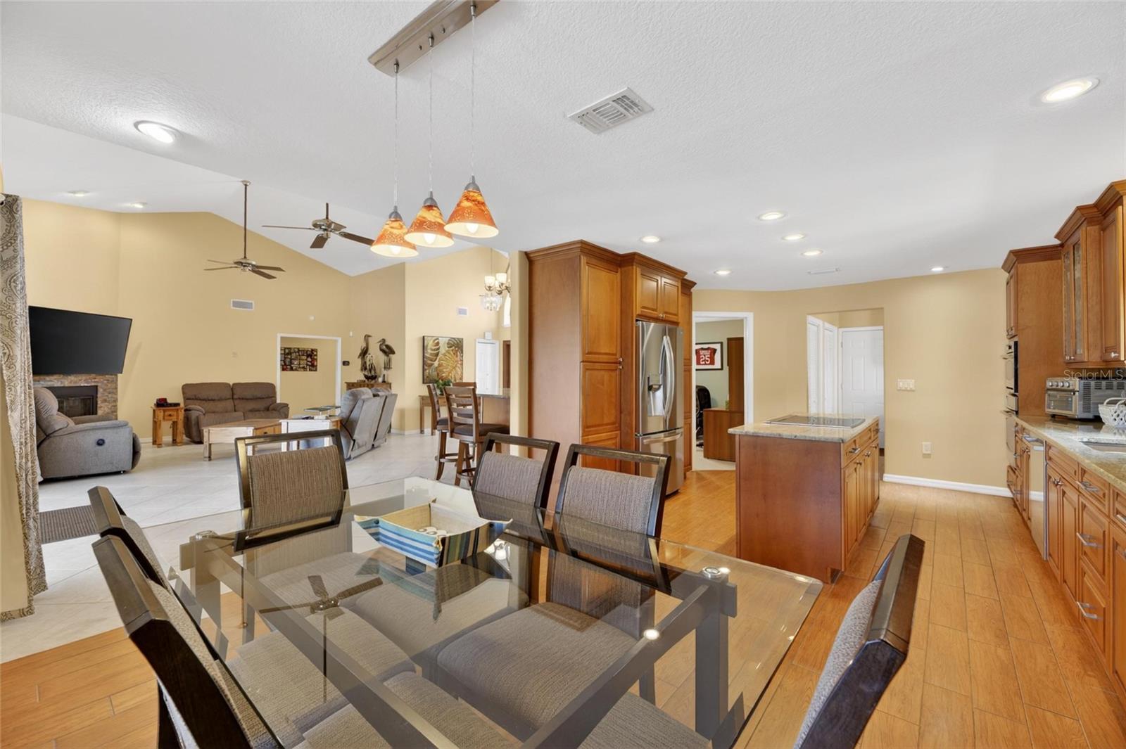 COBIA CAY - Residential