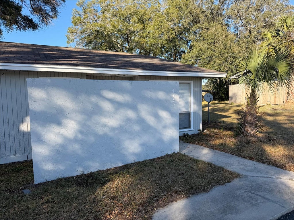 Photo of 5425 SE 28th Lane, Ocala, FL 34480 (MLS # OM732895)