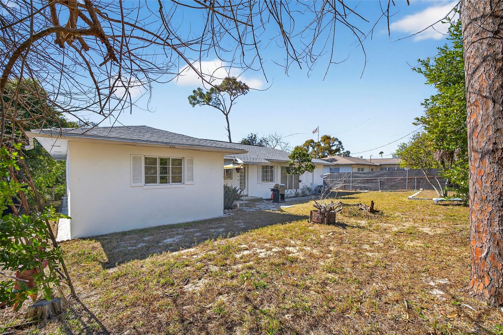 SUNSET HILLS - Residential