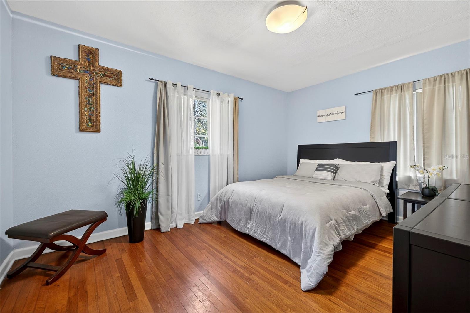 SUNSET HILLS - Residential