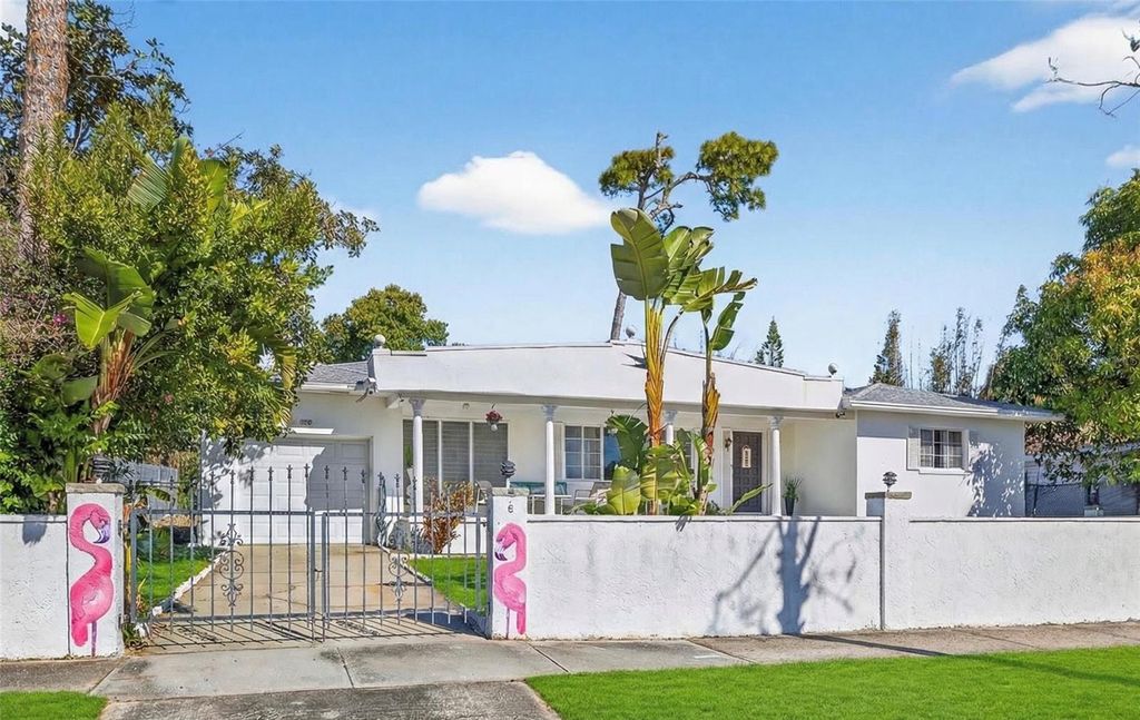 Photo of 1006 Gulf Road, Tarpon Springs, FL 34689 (MLS # TB8469696)