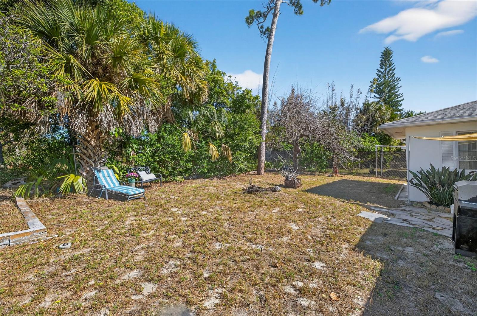 SUNSET HILLS - Residential