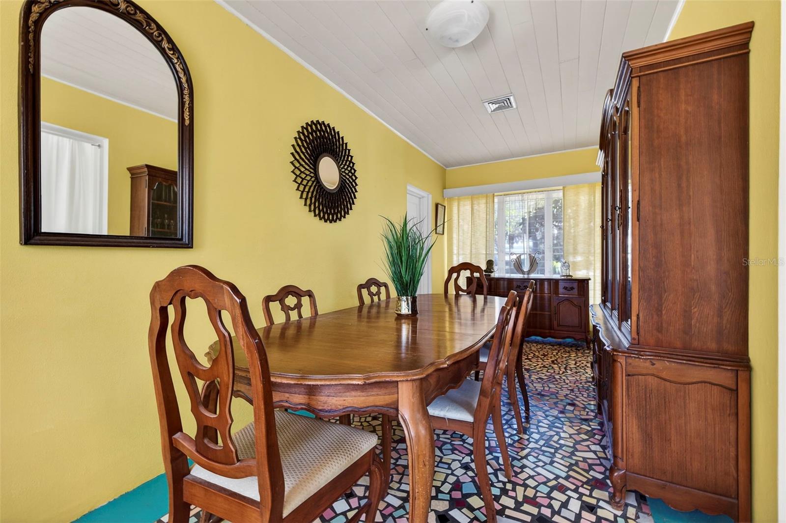 SUNSET HILLS - Residential