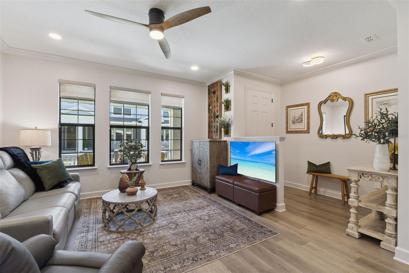 1153 SPOTTED SANDPIPER LOOP