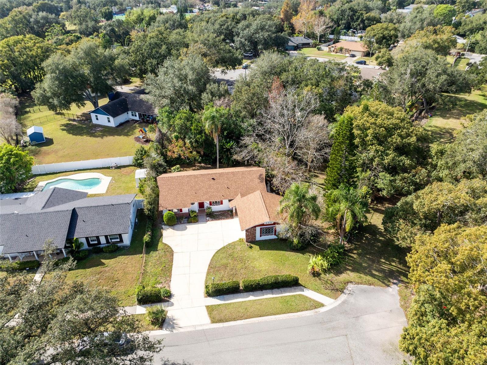 LYNNWOOD SHORES - Residential