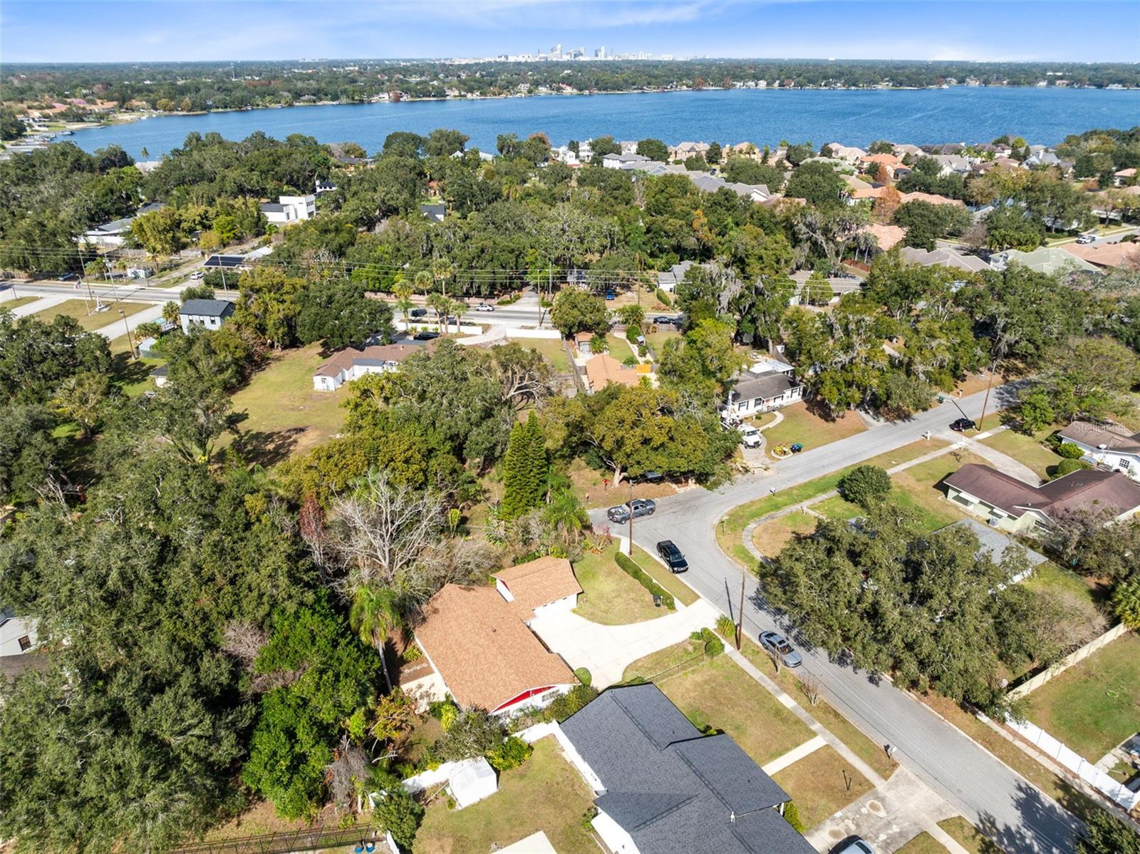 LYNNWOOD SHORES - Residential