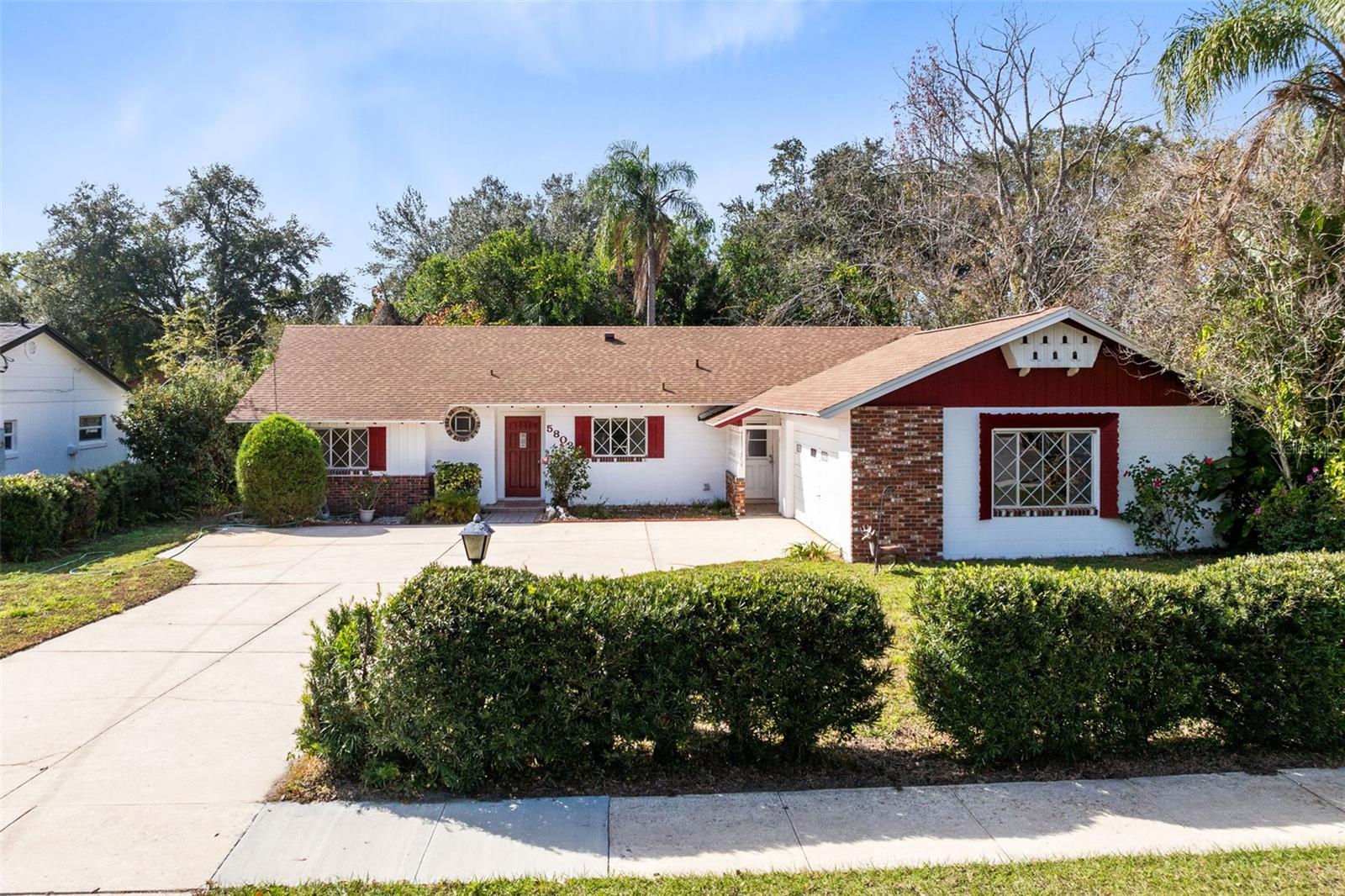 LYNNWOOD SHORES - Residential