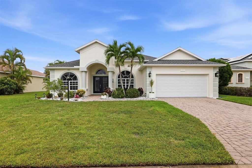 Photo of 5847 Lexington Drive, Parrish, FL 34219 (MLS # A4708515)