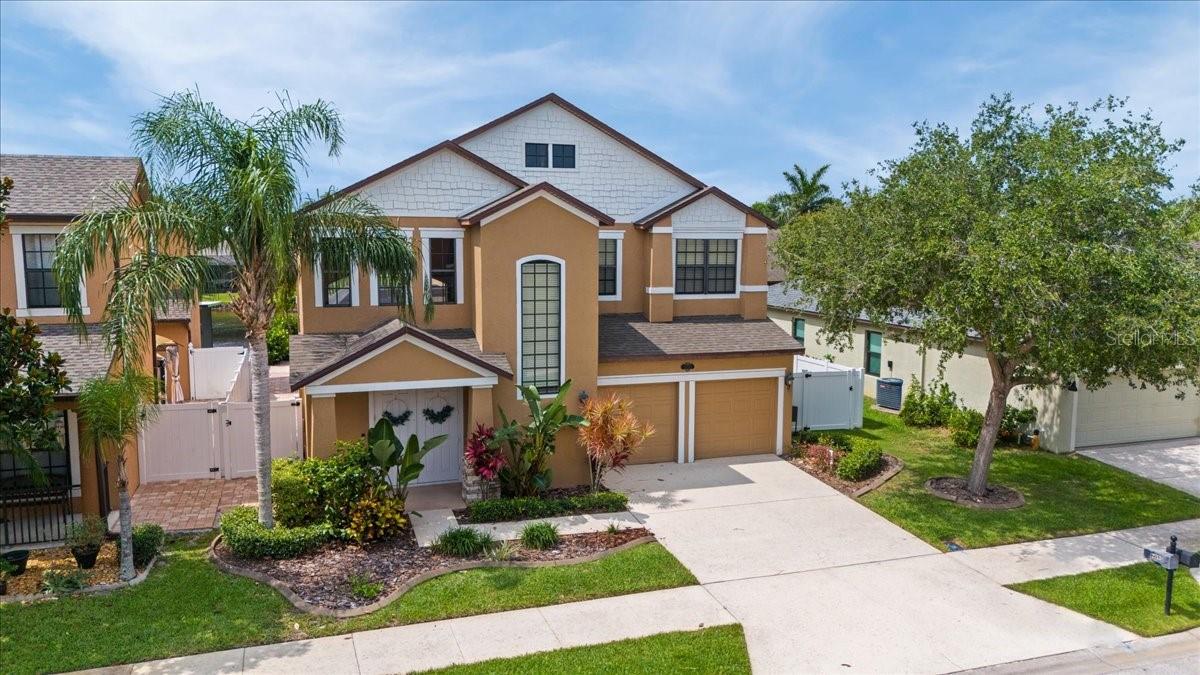2753 GLENRIDGE CIRCLE