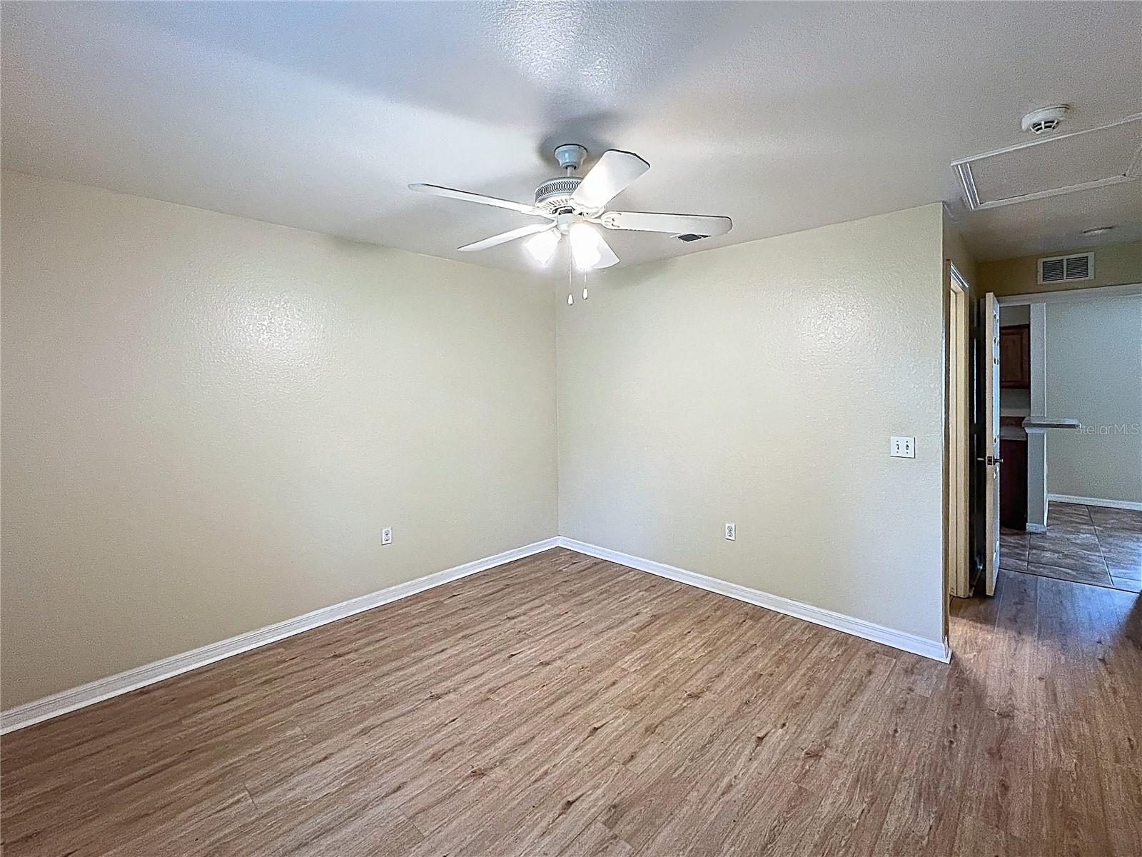 RICHLAWN SUB - Residential