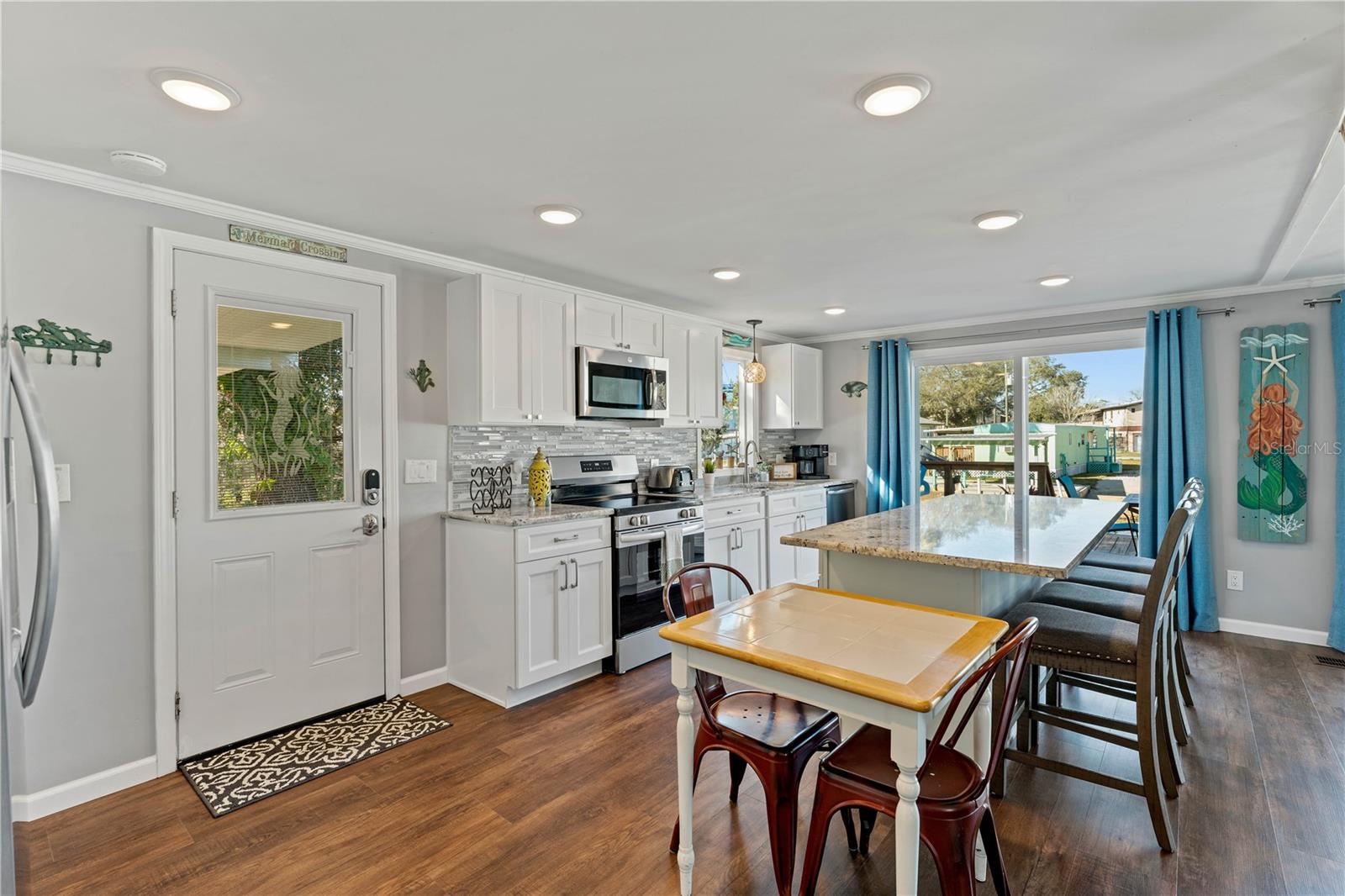 PALM GROVE COLONY - Residential
