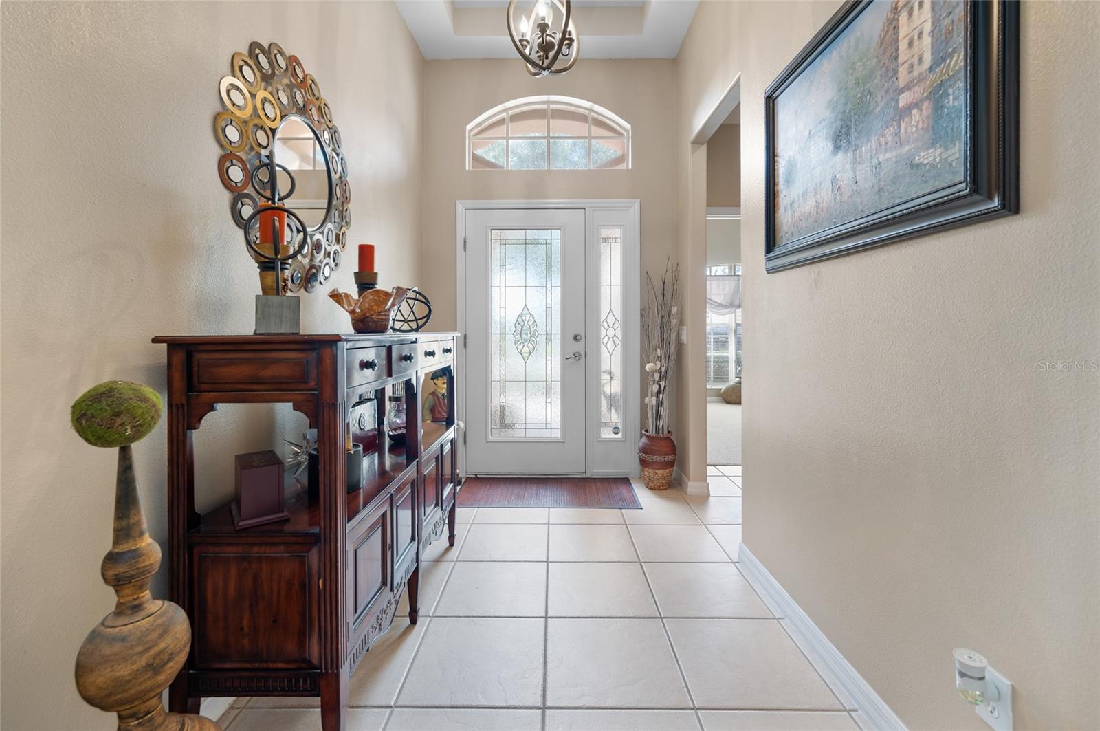 5560 CLUB VIEW LANE