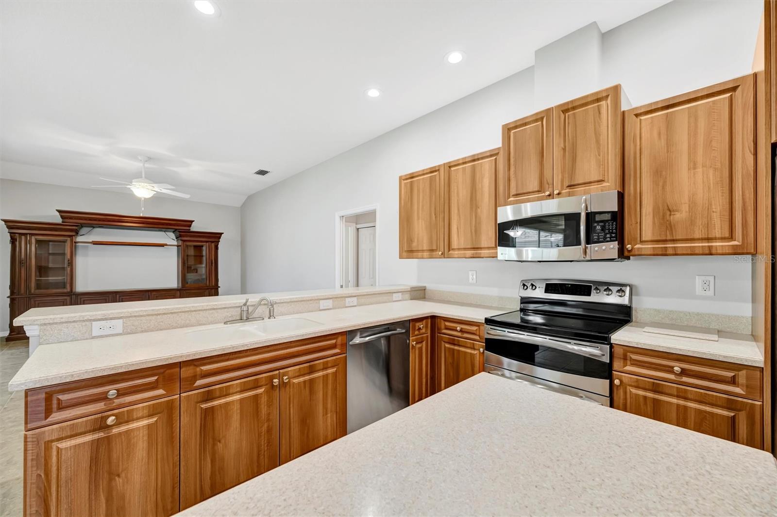 SUGAR MILL LAKES PH II & III - Residential