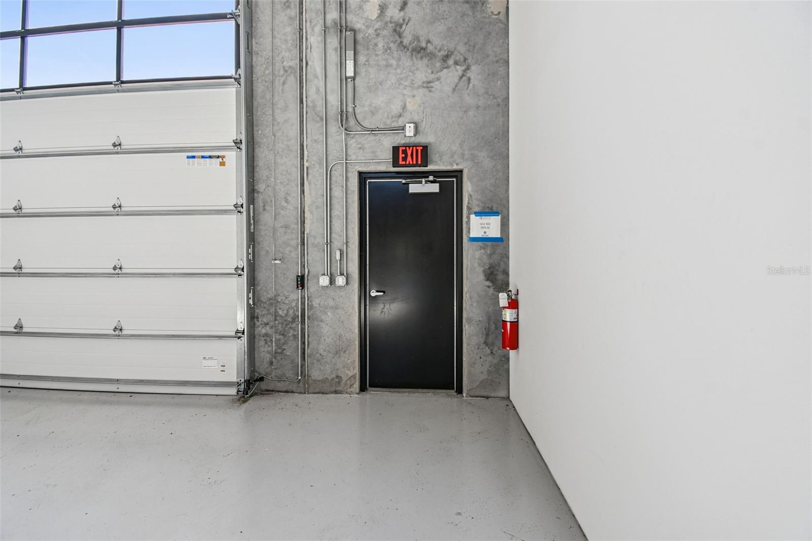 MOTOR ENCLAVE - Residential