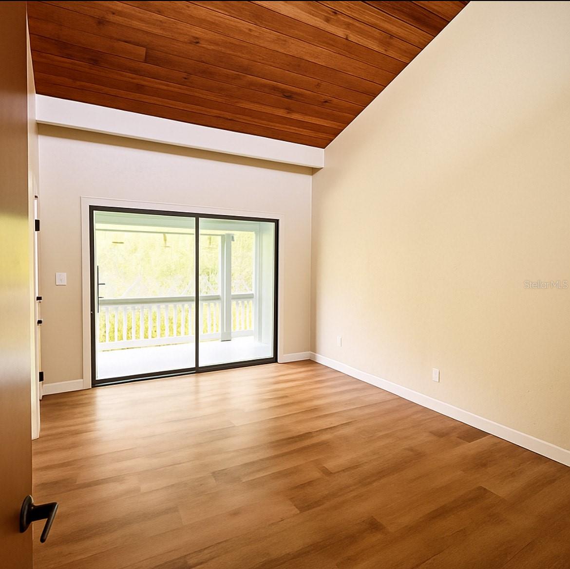 GRENELEFE CAMELOT CONDO - Residential Lease