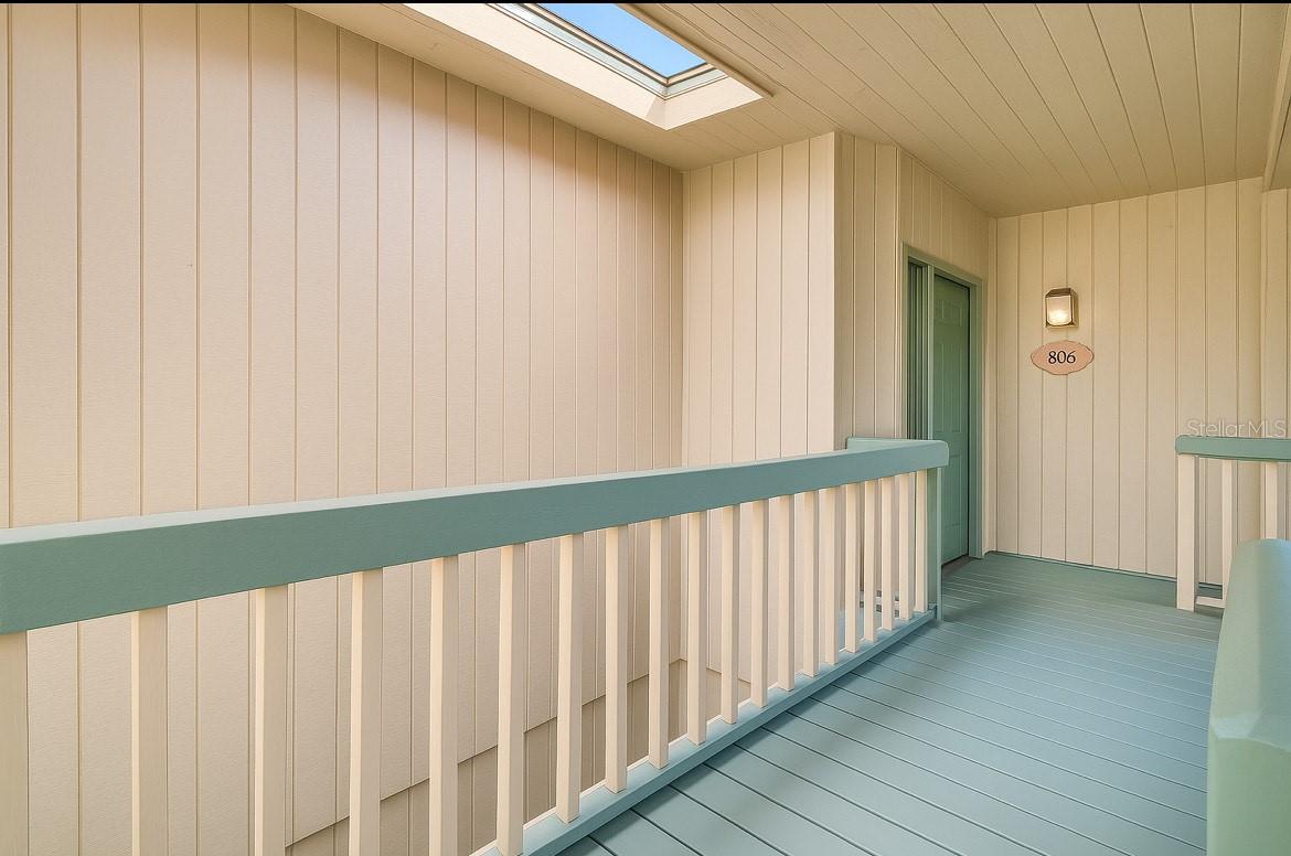 GRENELEFE CAMELOT CONDO - Residential Lease