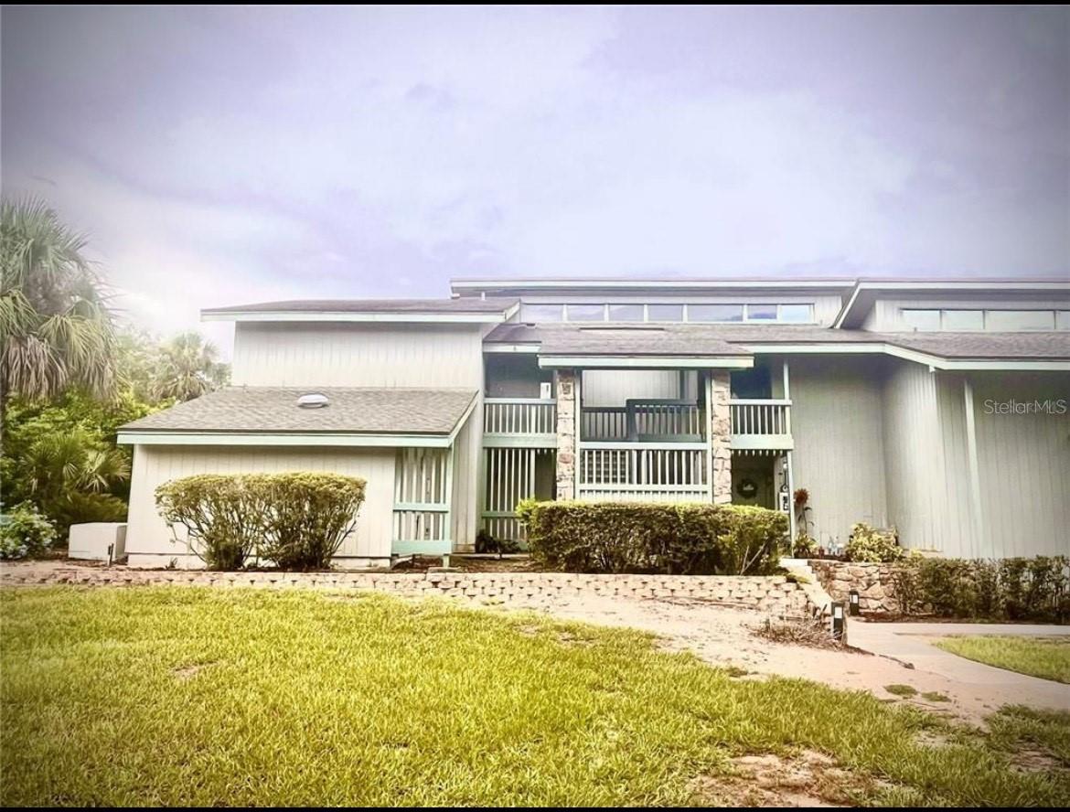 Welcome to your new home in Haines City! This spacious unit at Pinewood Court offers comfort, convenience, and a great location. Featuring 2 bedrooms and 2 bathrooms, this property is perfect for families, professionals, or anyone seeking a quiet community.
Enjoy an open concept living area, a fully equipped kitchen, and plenty of natural light throughout. The home includes private parking, in-unit laundry hookups, and access to community amenities. Located just minutes from shopping, dining, schools, and major highways, this property provides easy access to Orlando, Disney attractions, and Central Florida’s best spots. Don’t miss the opportunity to make this beautiful space your next home!