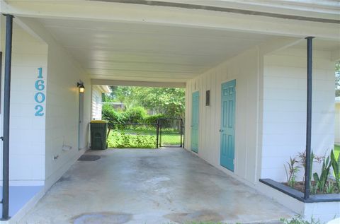 Tiny photo for 1602 Lancaster Avenue, Leesburg, FL 34748 (MLS # O6369594)