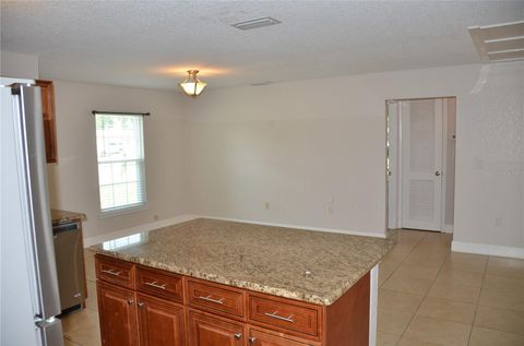 Tiny photo for 1602 Lancaster Avenue, Leesburg, FL 34748 (MLS # O6369594)
