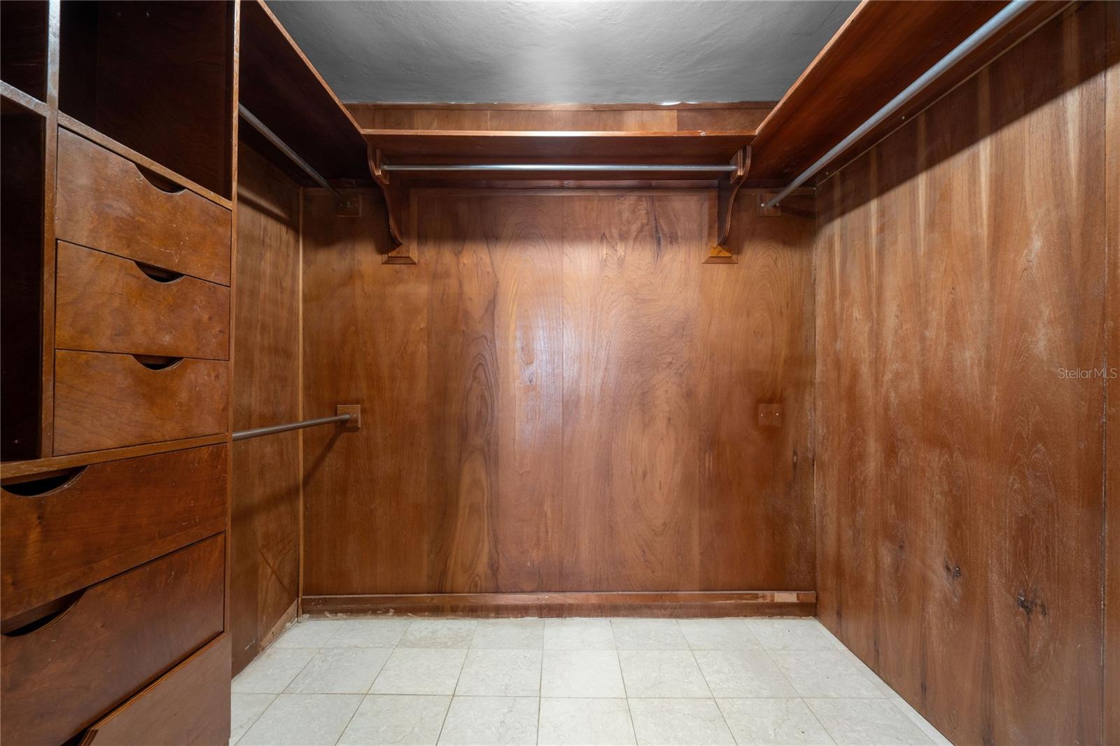 CONDADO PRINCESS - Residential
