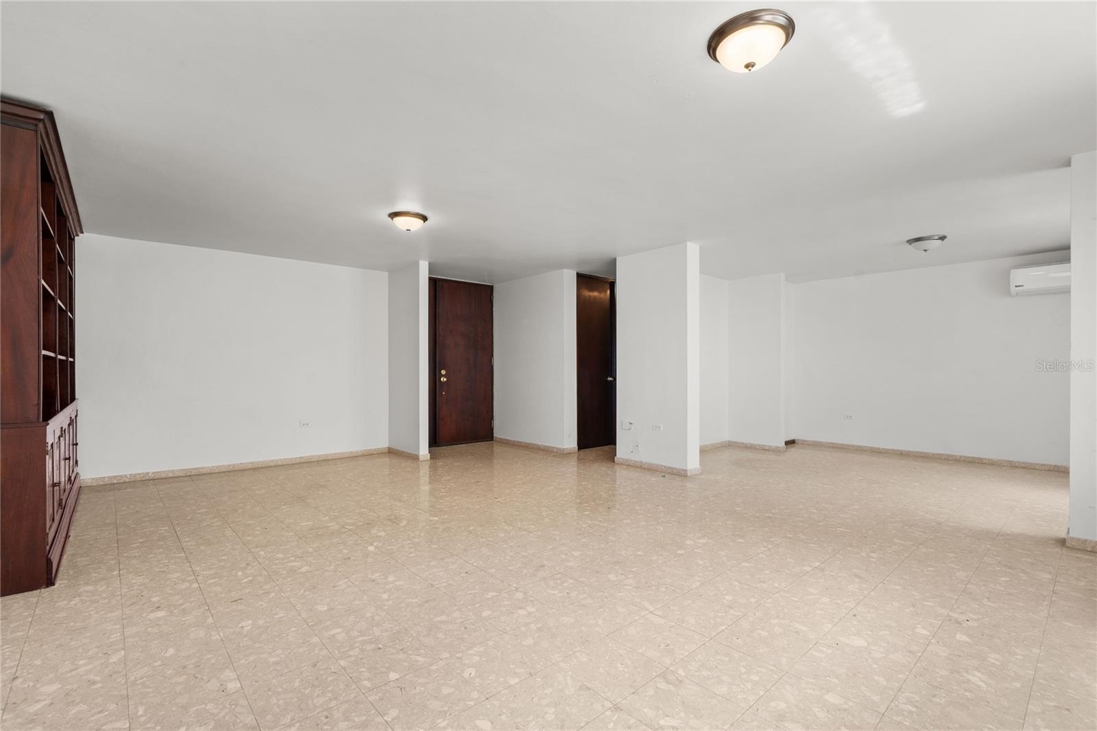 CONDADO PRINCESS - Residential